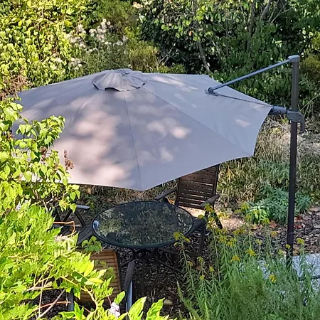 Unterm Tulpenbaum * Mullheim (Baden-Wurttemberg)